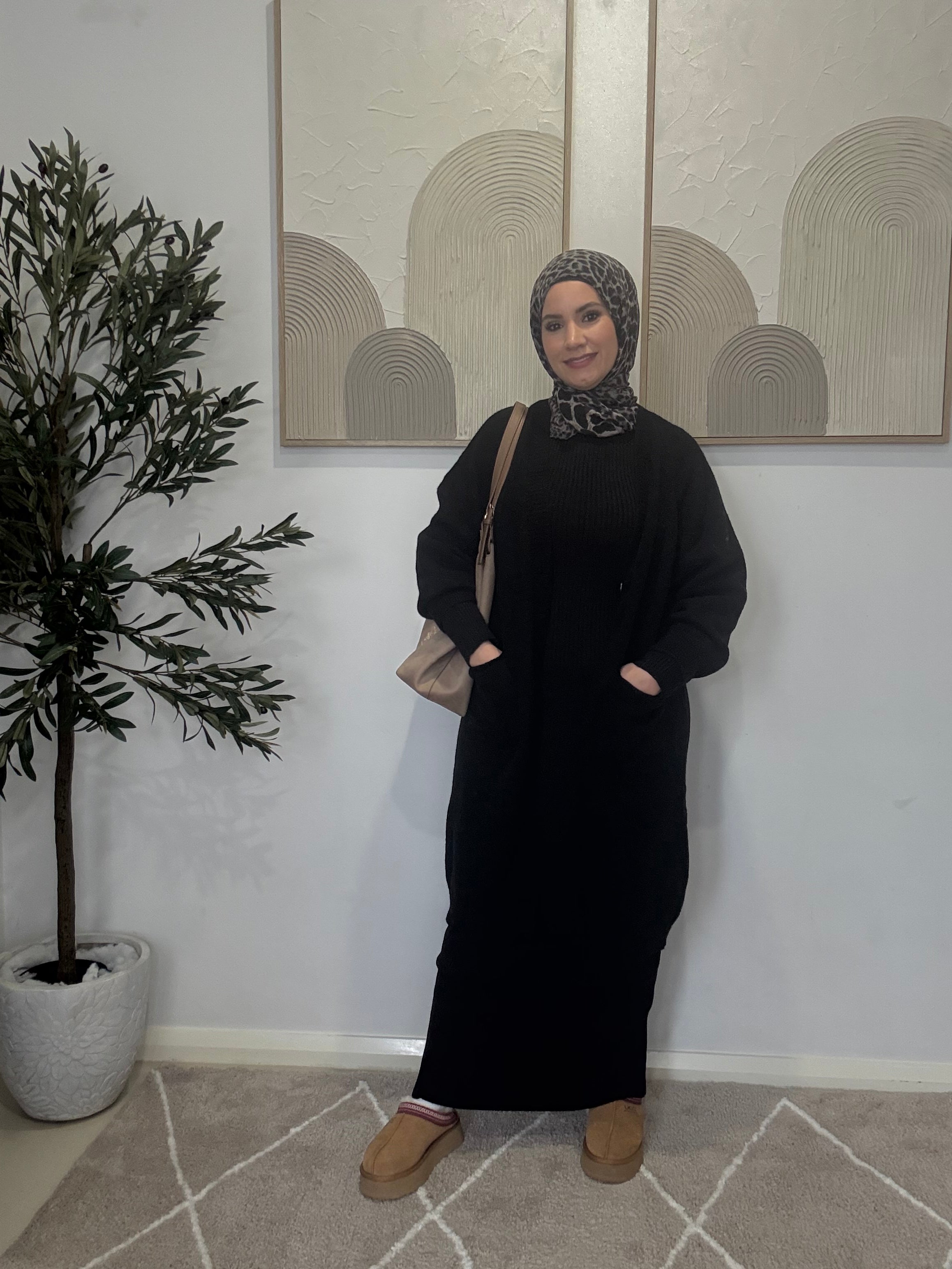 Noir Buttoned cardigan